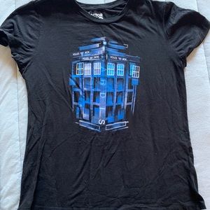 CLEARANCE 4/$12 Doctor Who Tardis Tee